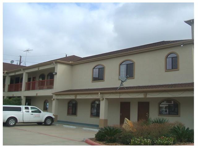 Scottish Inn And Suites Houston-Jones Road Exterior photo